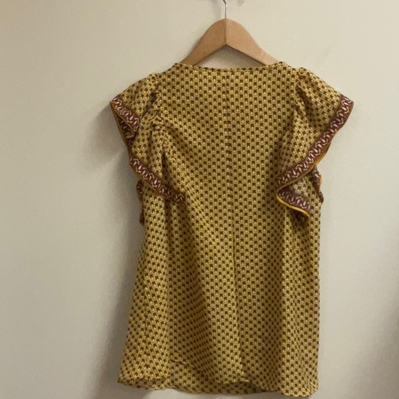 Max Studio flutter sleeve printed blouse, size S - Picture 2 of 7